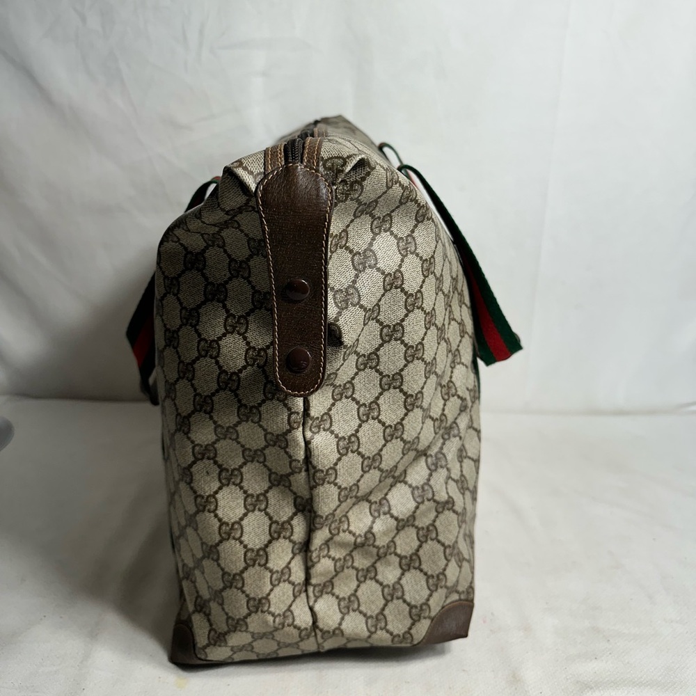 Gucci Shoulder Bag - Picture 4 of 10